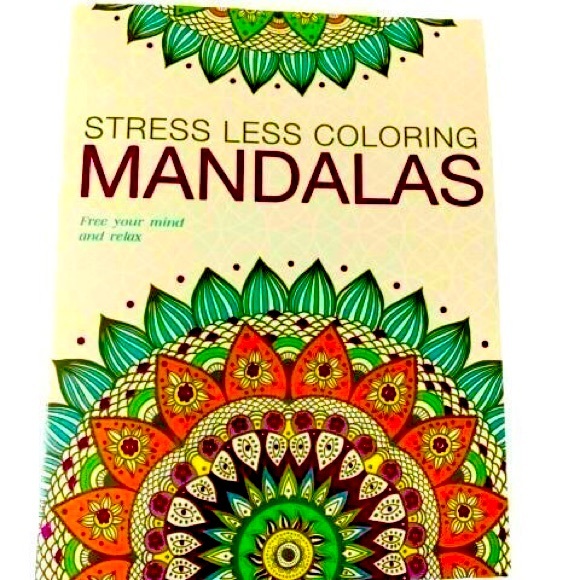 🖍 MANDALA COLORING BOOK 🖍 - Picture 1 of 8